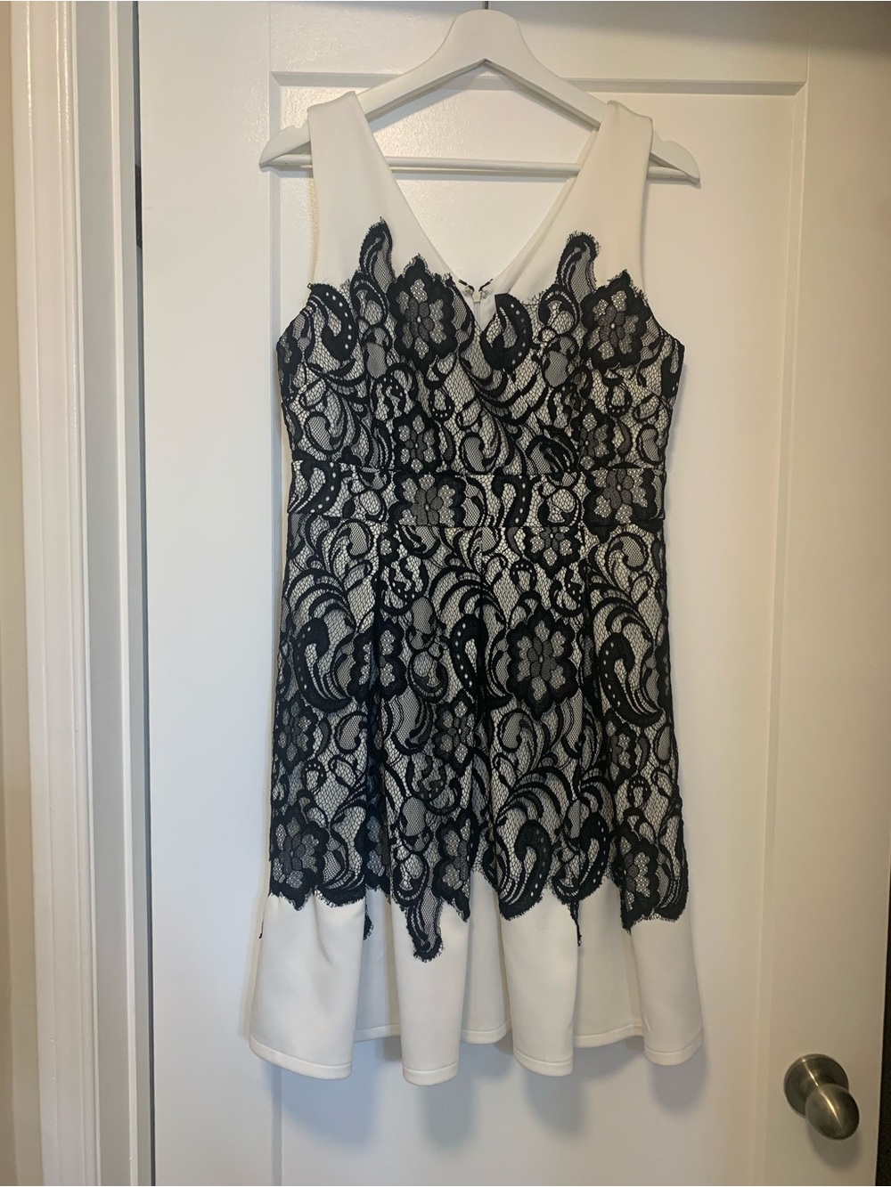 le chateau Medium White Dress with Black Lace Overlay